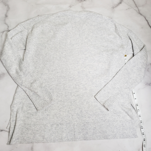 Chelsea 28 cashmere blend sweater nwot gray xs - Picture 5 of 5